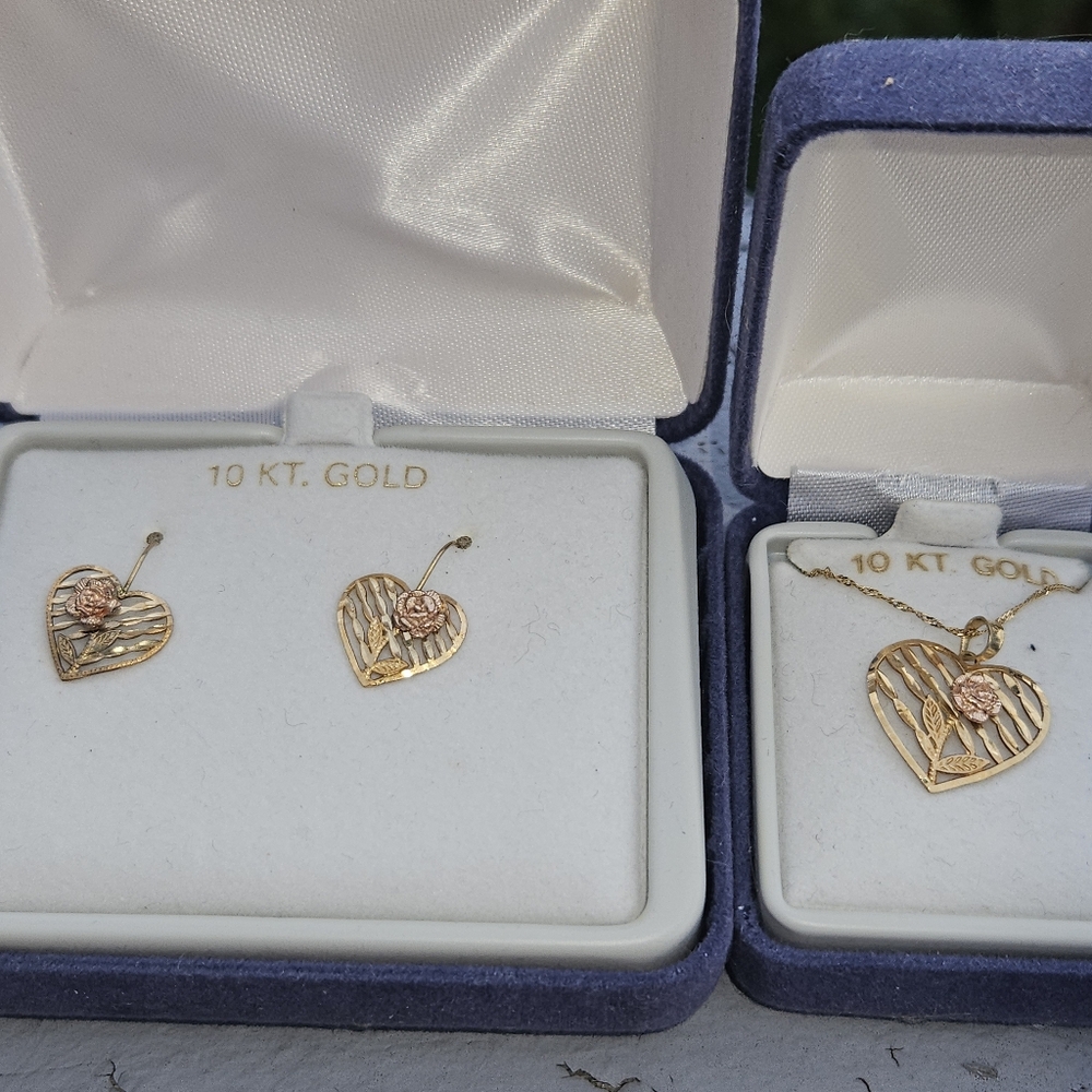 Gold and Rose Heart Jewelry Set